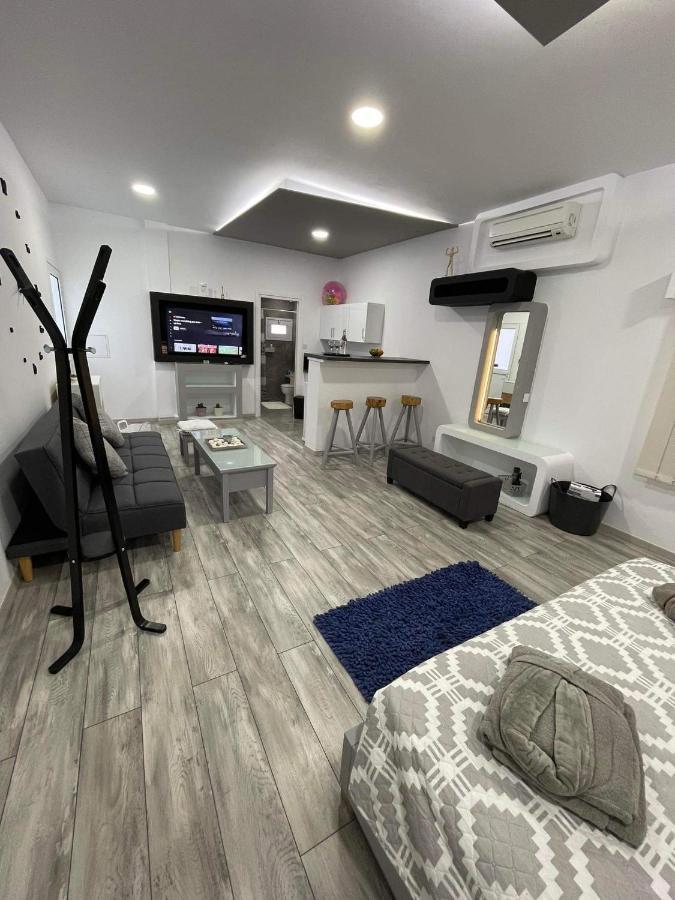 Deluxe Yiota'S Studio ! Klorakas Extérieur photo