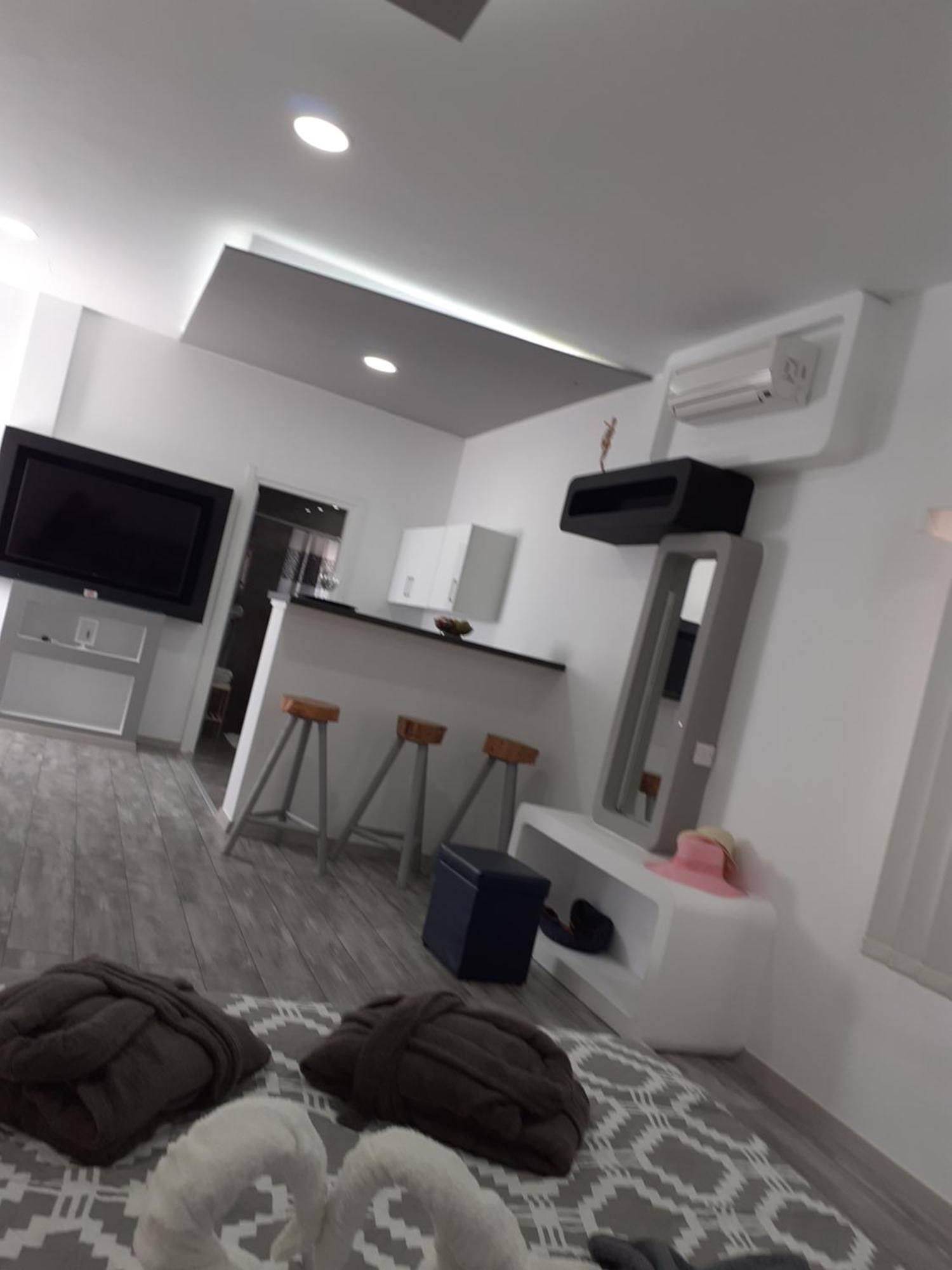 Deluxe Yiota'S Studio ! Klorakas Chambre photo